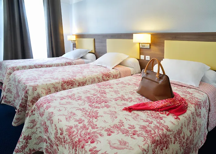 فندق Ambassadeur 3*