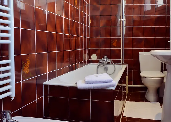 Ambassadeur فندق 3*