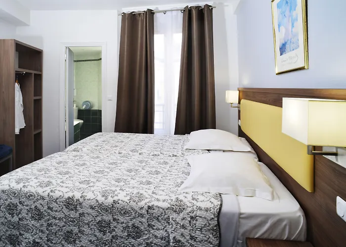 Ambassadeur فندق باريس