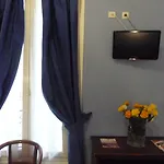 Отель Ambassadeur