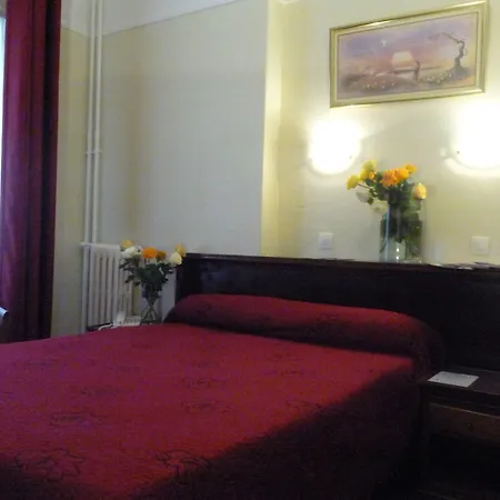 Ξενοδοχείο Ambassadeur 3*