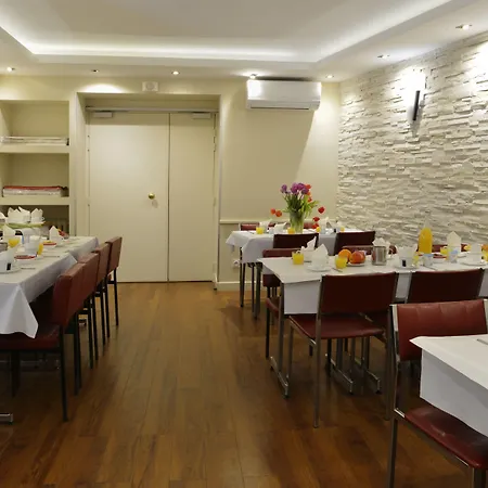 Ambassadeur Париж