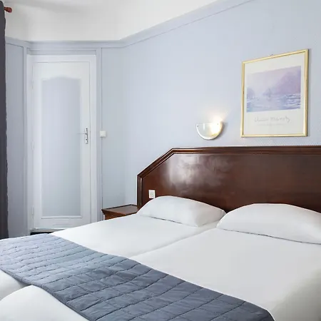 앰배서더 3* 파리