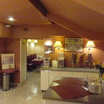 Ambassadeur 3* Париж