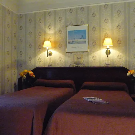 Ambassadeur Hotel