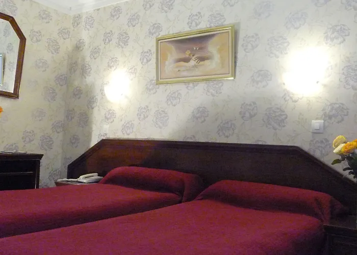 Ambassadeur Отель Париж