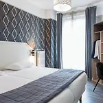 Ambassadeur 3* Paříž