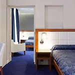 Ambassadeur Hotel Paříž