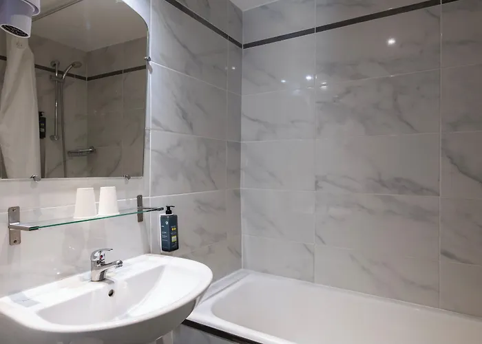 Ambassadeur 3* Parijs